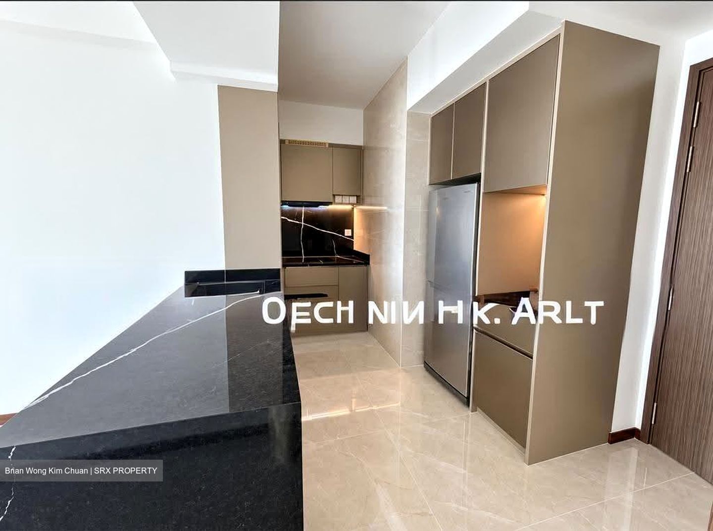 Slim Barracks Rise (D5), Condominium #635525181